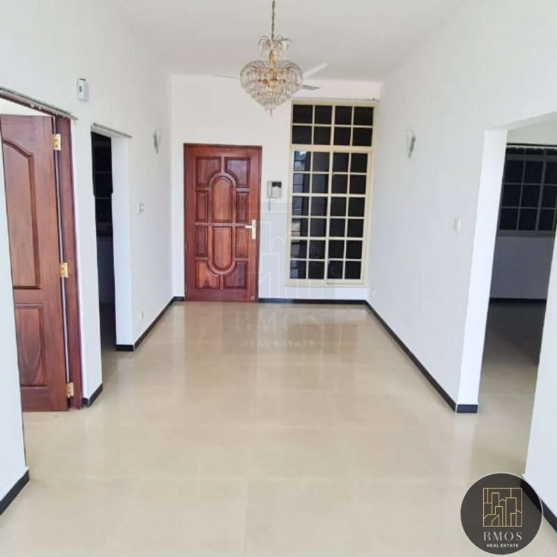 APARTMENT FOR SALE MELBOURNE AVENUE BAMBALAPITIYA